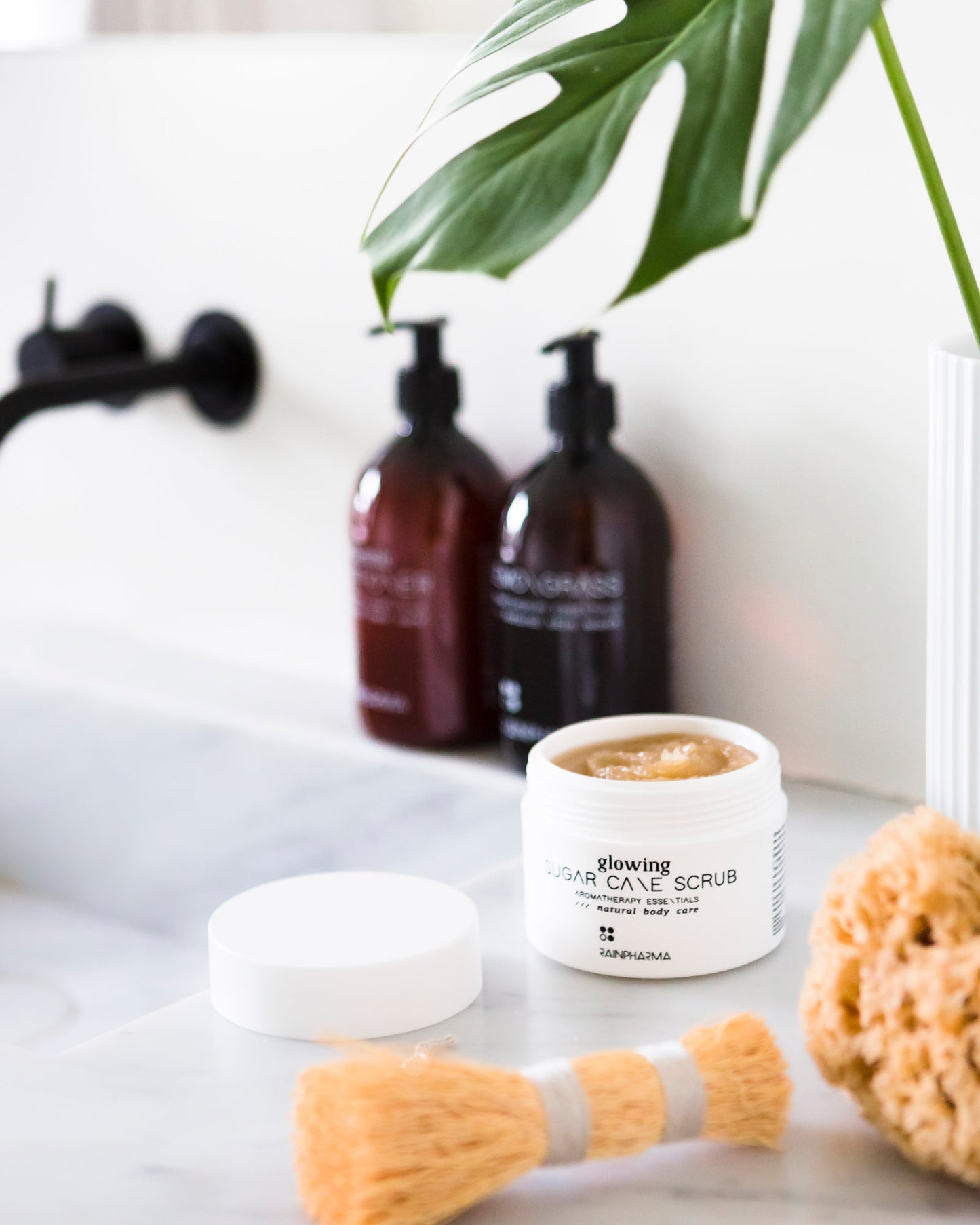 Glowing Sugar Cane Scrub
